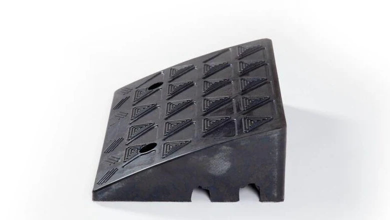 Fortausrampe gummi 13,5cm Sort